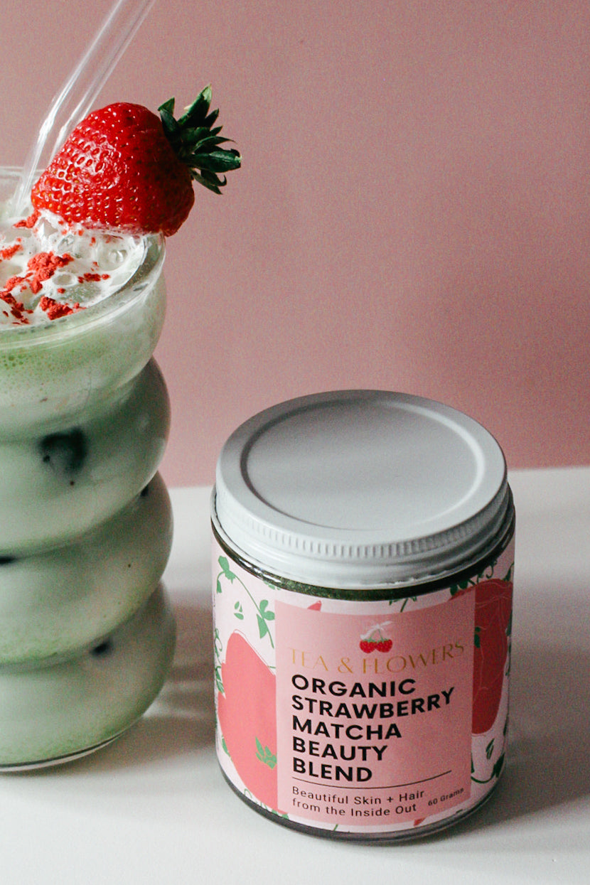 organic strawberry matcha beauty blend