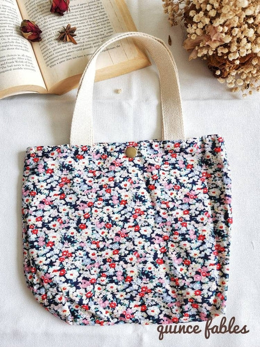 Floral Cotton Blue Floral Print Lunch Bag / Market Bag