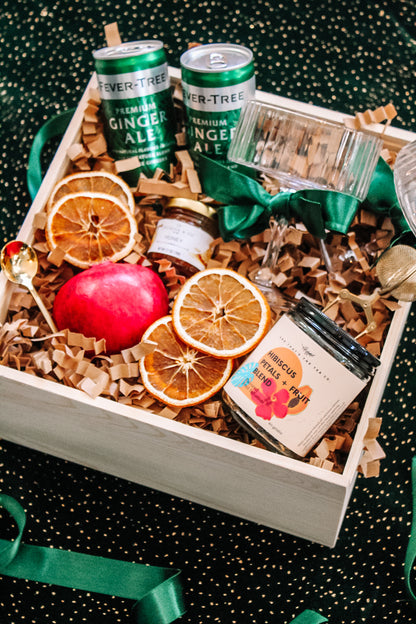 Sparkling Holiday Pomegranate + Hibiscus Mocktail Box